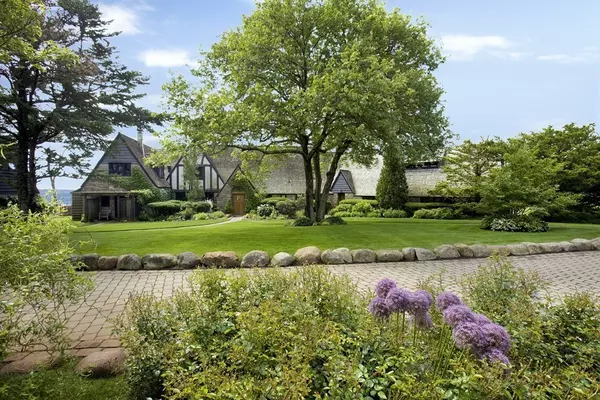 Gloucester, MA 01930,9 Drumhack Road