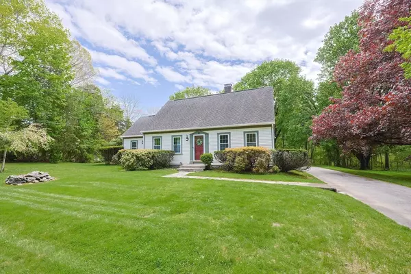 89 Bay State Rd., Rehoboth, MA 02769