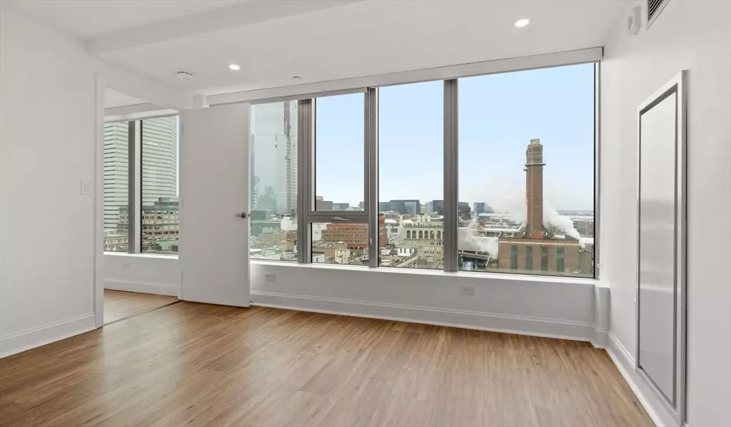 99 Kneeland St #2103, Boston, MA 02111