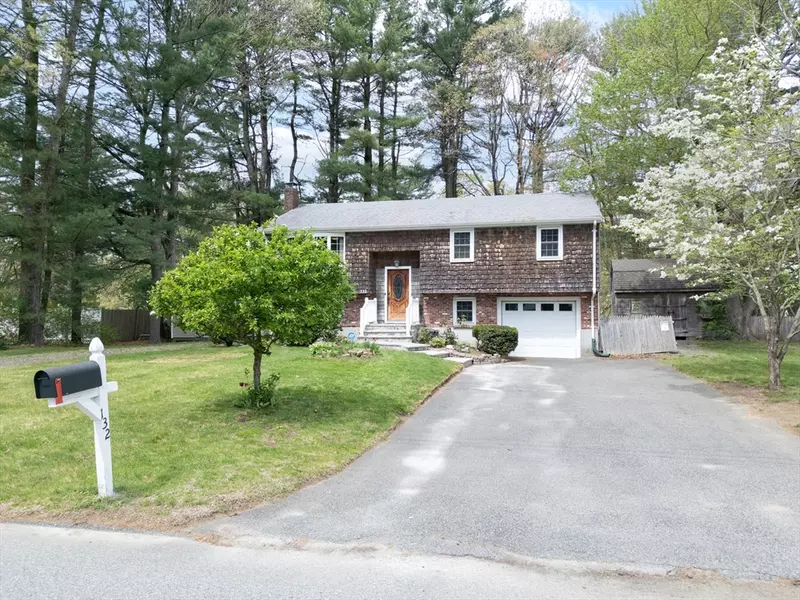 132 Cynthia Drive, Raynham, MA 02767