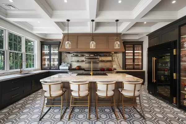 Norwell, MA 02061,252 Winter Street