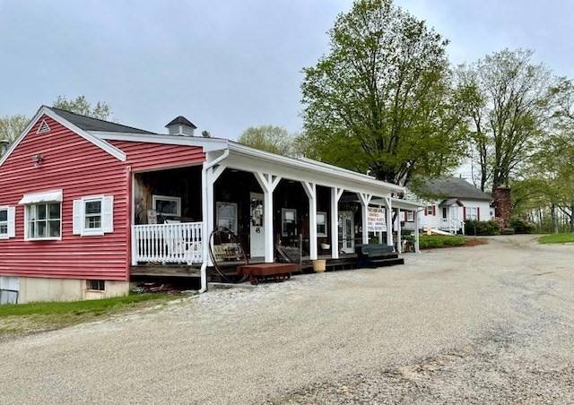 45 Gardner Rd, Hubbardston, MA 01452