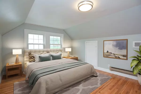 Dedham, MA 02026,95 Sunset Ave