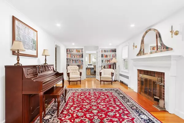 Needham, MA 02494,154 Lexington Ave