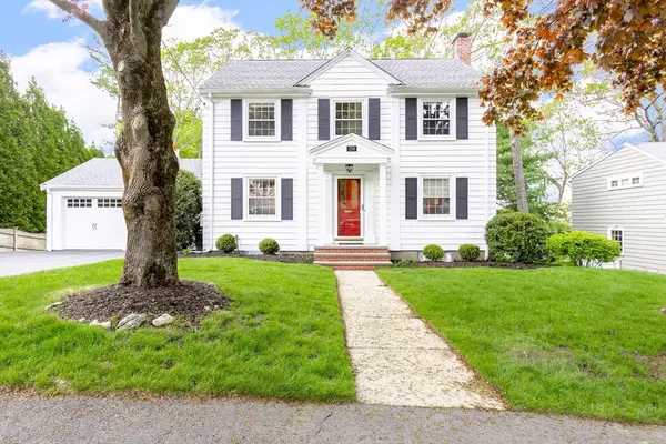 154 Lexington Ave, Needham, MA 02494