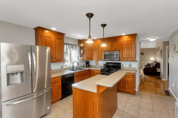 Blackstone, MA 01504,20 Fox Run Rd #20