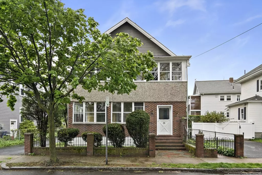 Arlington, MA 02474,10 Rawson Road