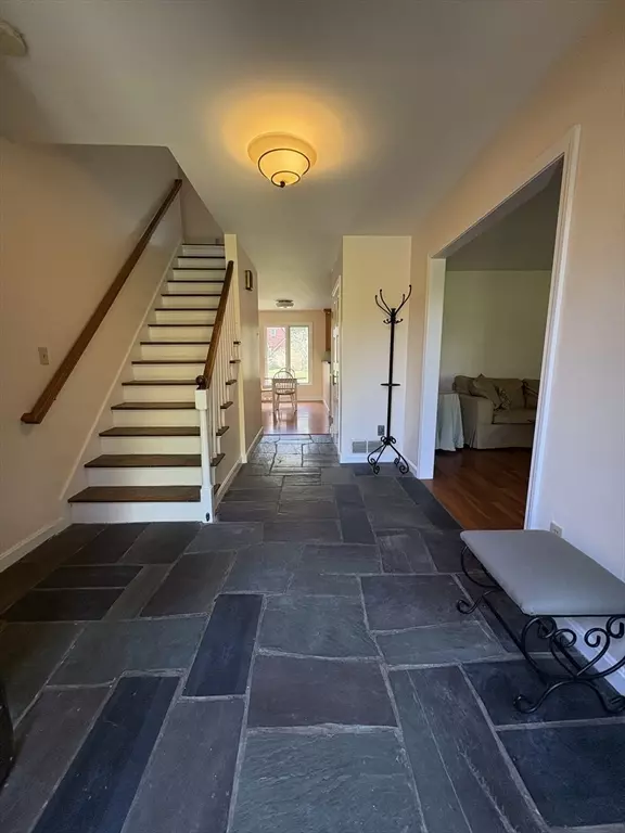 Deerfield, MA 01342,11 Juniper Drive