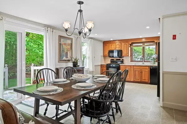 Wakefield, MA 01880,9 Swansea Rd
