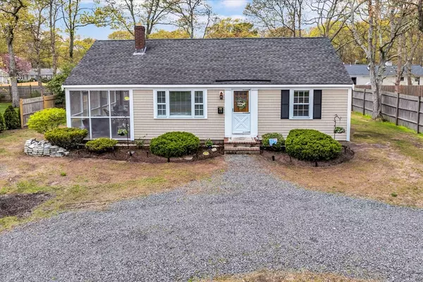 69 Pine Grove Rd, Yarmouth, MA 02664
