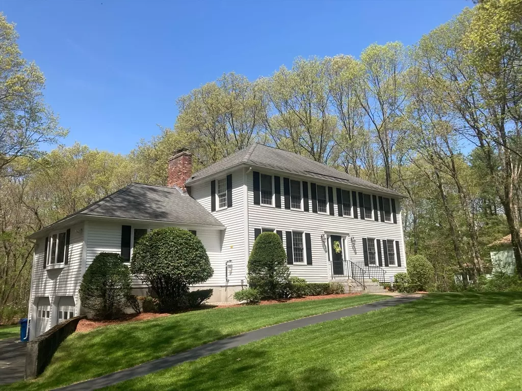 Tyngsborough, MA 01879,32 Virginia Rd