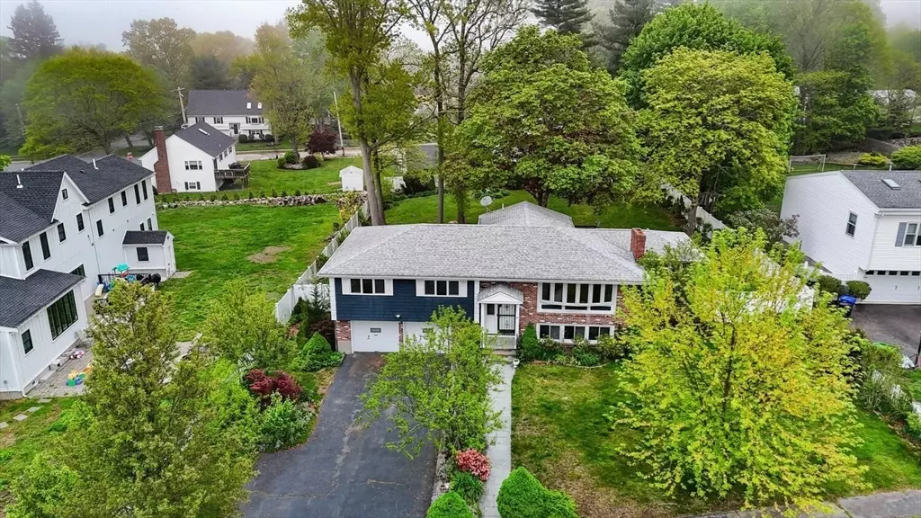 88 Hilltop St, Milton, MA 02186