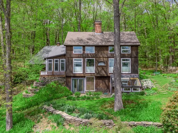 Montague, MA 01351,84 E Taylor Hill Rd