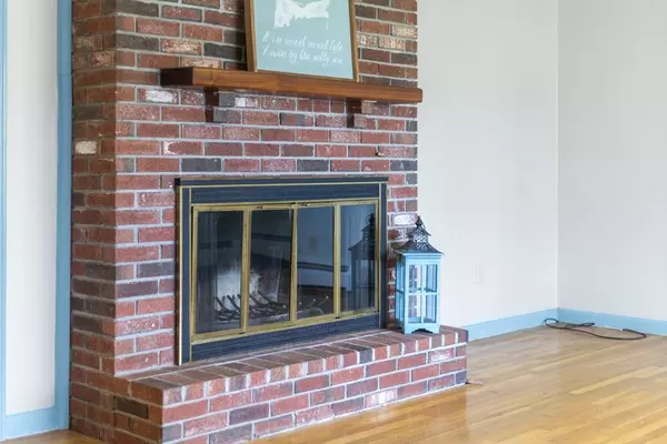 Sandwich, MA 02563,3 Moody Drive