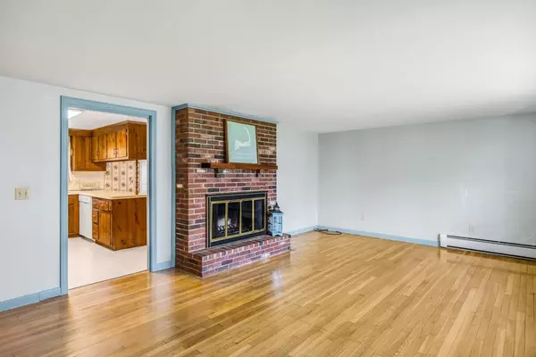 Sandwich, MA 02563,3 Moody Drive