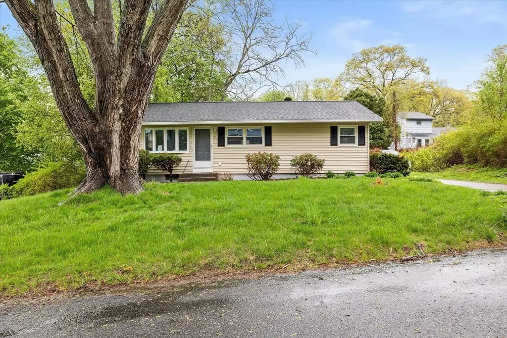 Oxford, MA 01540,17 Beverly Street