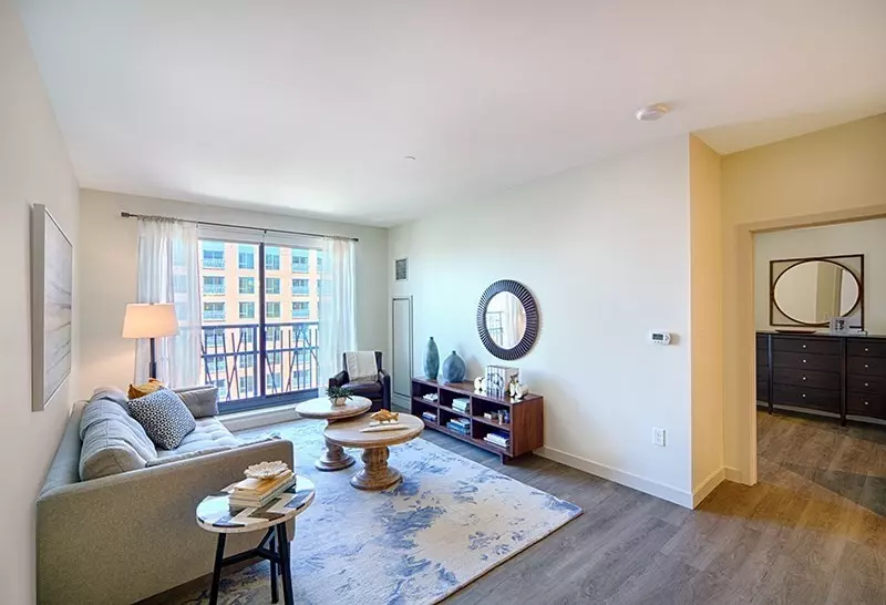 1 Canal St. #814, Boston, MA 02114