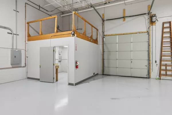 Newburyport, MA 01950,65 Parker St #9