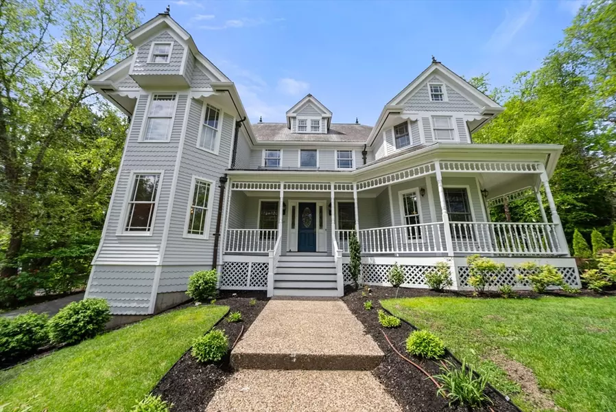 49 Longfellow Road, Wellesley, MA 02481