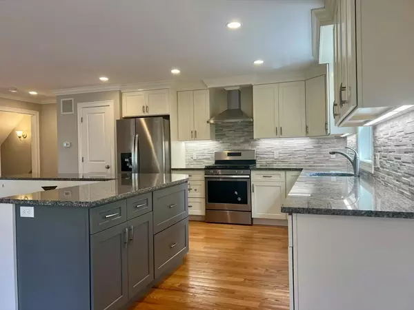 Waltham, MA 02453,29 Orange St #3
