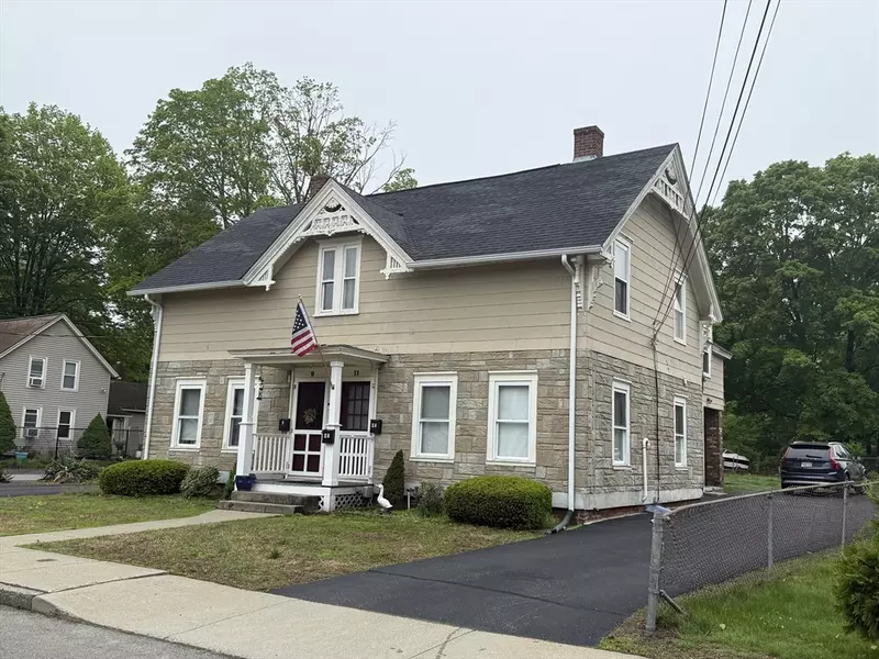 9 East St, Grafton, MA 01536