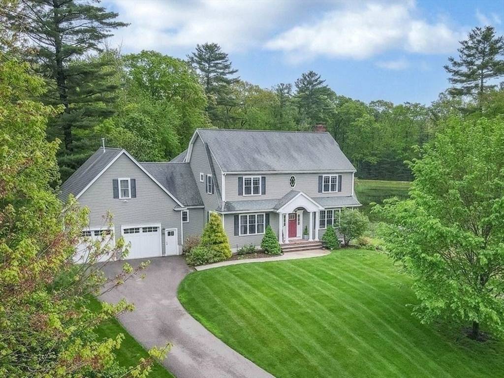 Mansfield, MA 02048,4 Buckskin Dr