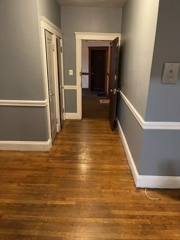 Malden, MA 02148,4 Hancock St #7