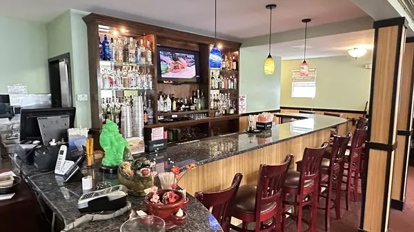 New Bedford, MA 02745,4422 Acushnet Ave