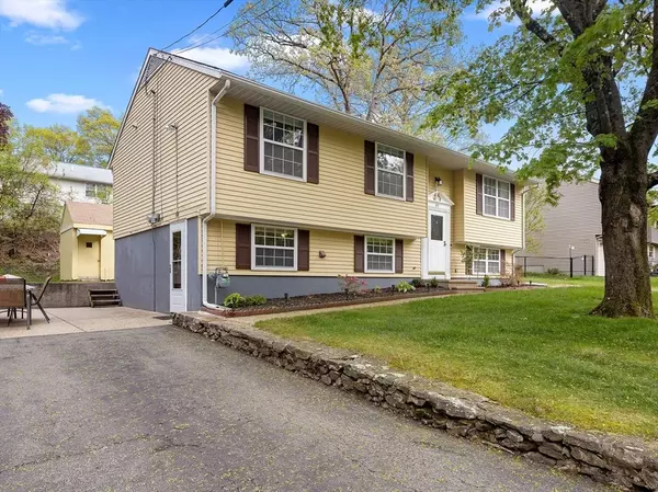 Hudson, MA 01749,85 Tower St