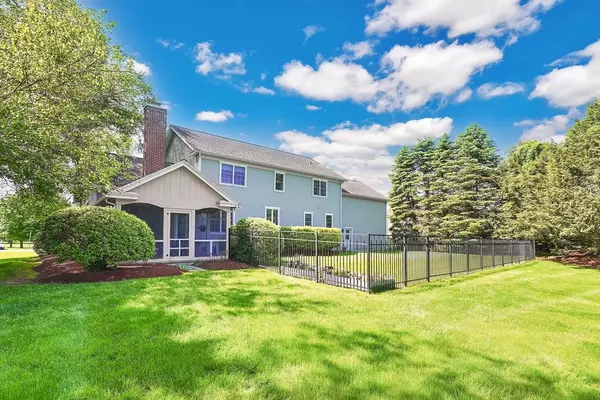 Deerfield, MA 01373,15 Crestview Dr
