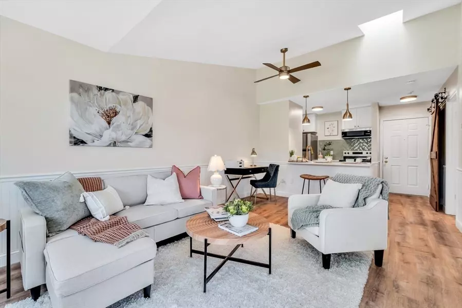 82 Fletcher #G, Brewster, MA 02631