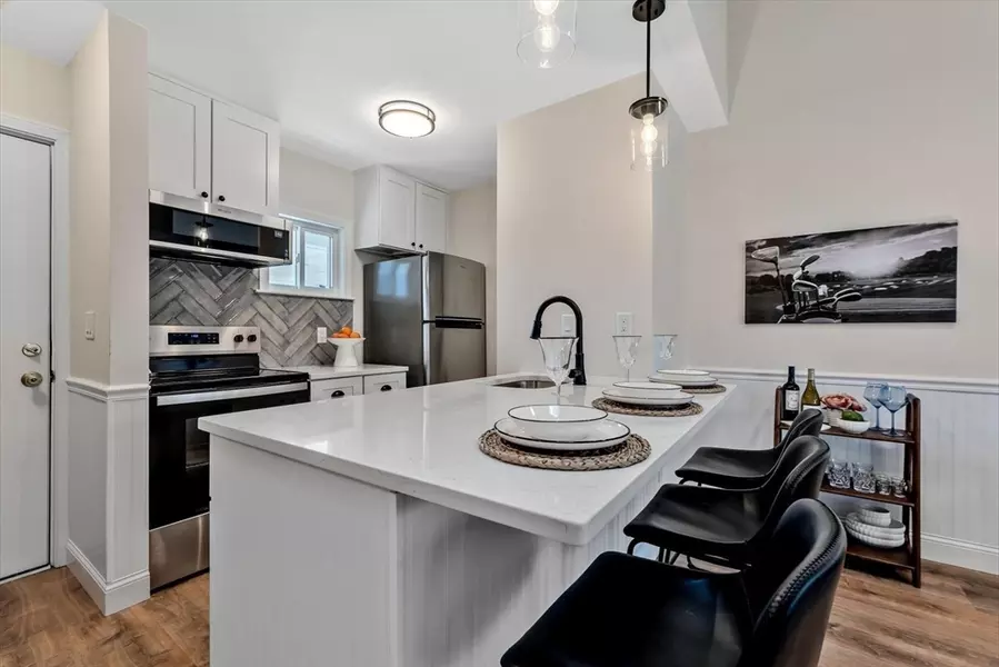 80 Fletcher #E, Brewster, MA 02631