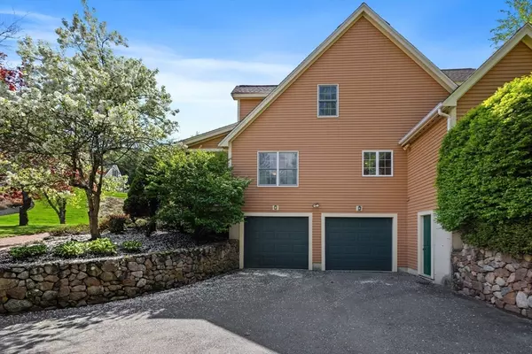 Middleton, MA 01949,5 Campbell Rd