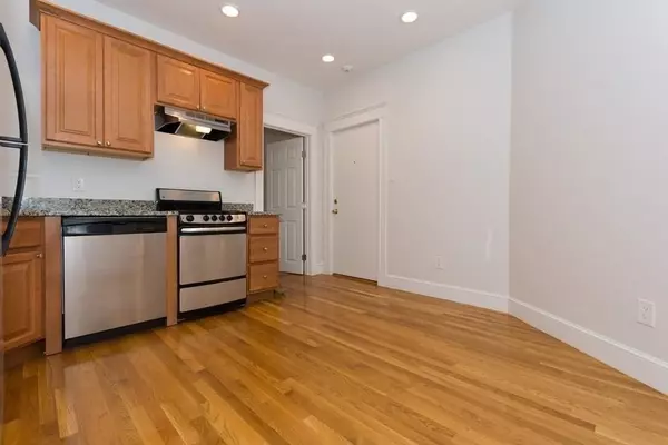 Boston, MA 02134,90 Brainerd Rd #12