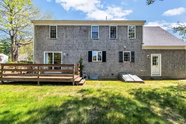 Barnstable, MA 02632,72 Rosemary Ln