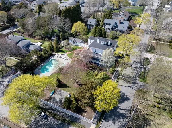 Mattapoisett, MA 02739,35 North St