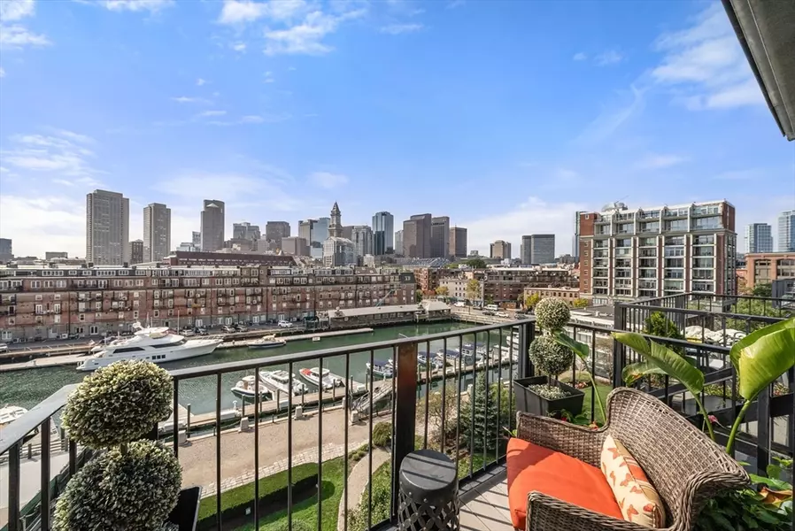 28 Atlantic Ave #638, Boston, MA 02110