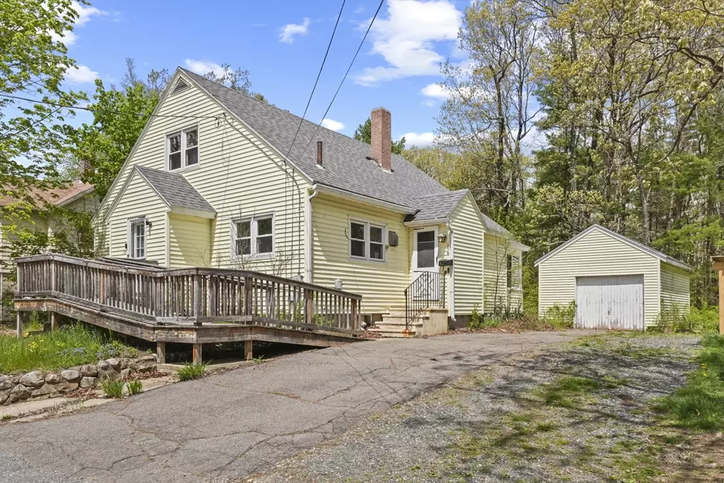 Athol, MA 01331,158 Goddard Street