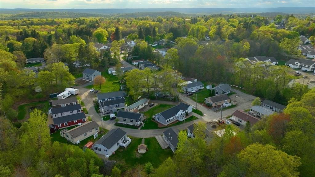 11 Lewis Street, Rutland, MA 01543