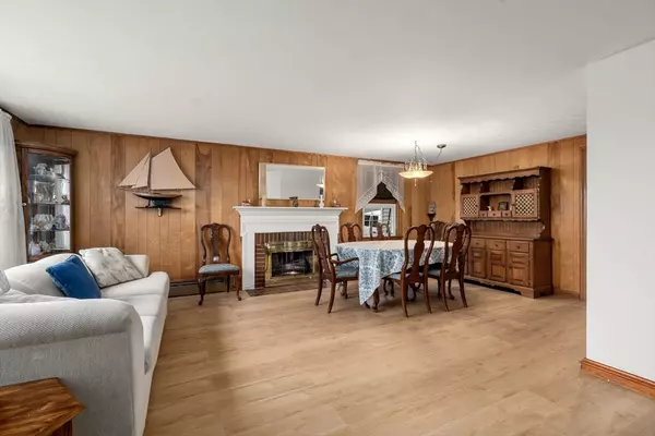 Everett, MA 02149,28 Elsie St