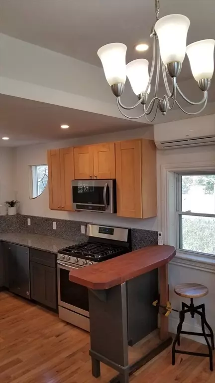 Hull, MA 02045,52 Nantasket Ave #B