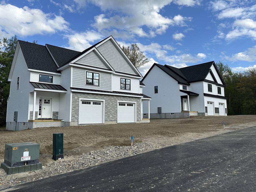 Sterling, MA 01564,1 Leo's Way #1
