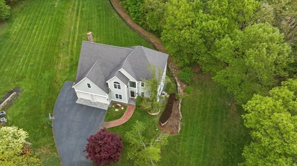 Southborough, MA 01772,17 Fiddleneck Ln