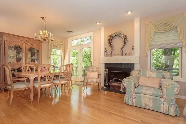 Woburn, MA 01801,56 Hammond Place #56