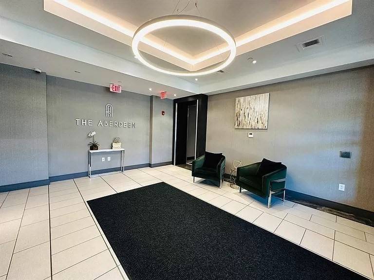 Boston, MA 02135,1650 Commonwealth Ave #406