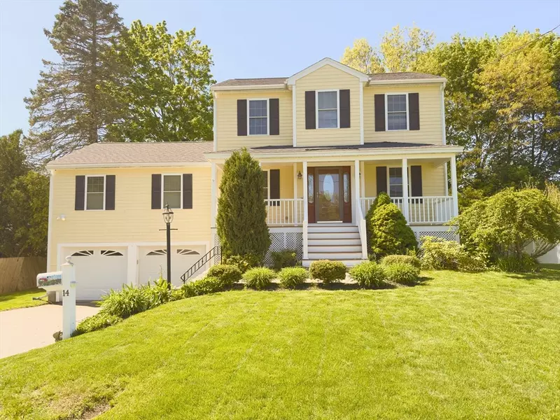 14 Beech Ave, North Andover, MA 01845