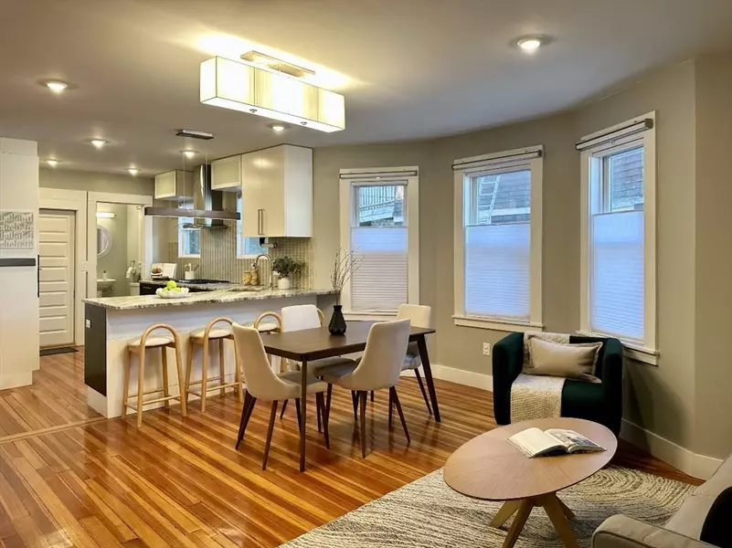 117 Sycamore St #1, Boston, MA 02131