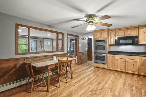 Webster, MA 01570,6 Batten Street