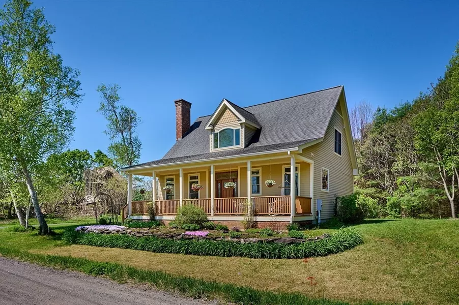 39 Boyden Road, Conway, MA 01341