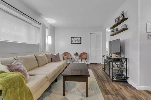Boston, MA 02134,10 Scottfield Rd #2